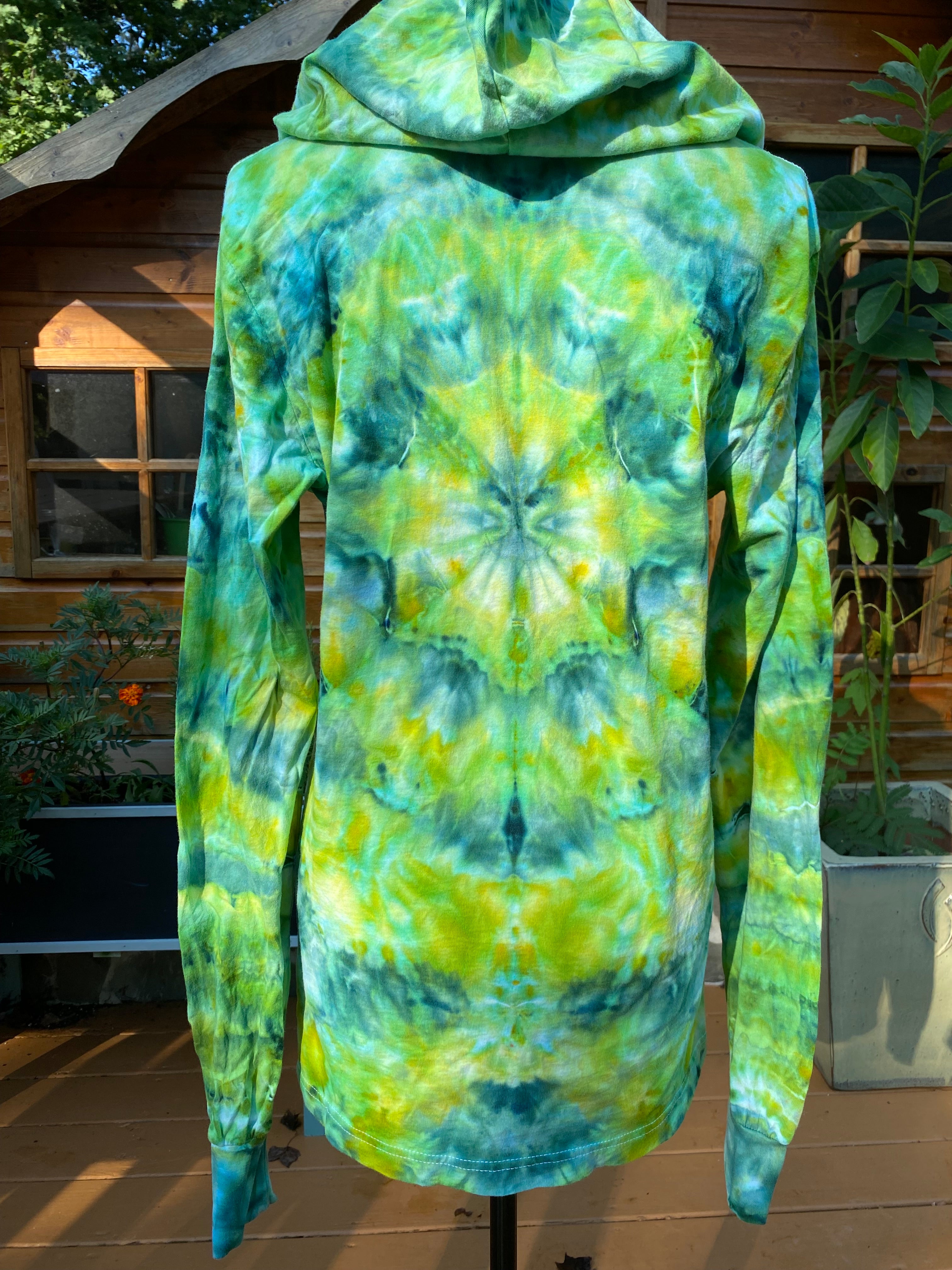 Tie-Dye Long-Sleeved Hooded T-Shirt (Lime Green) - Medium