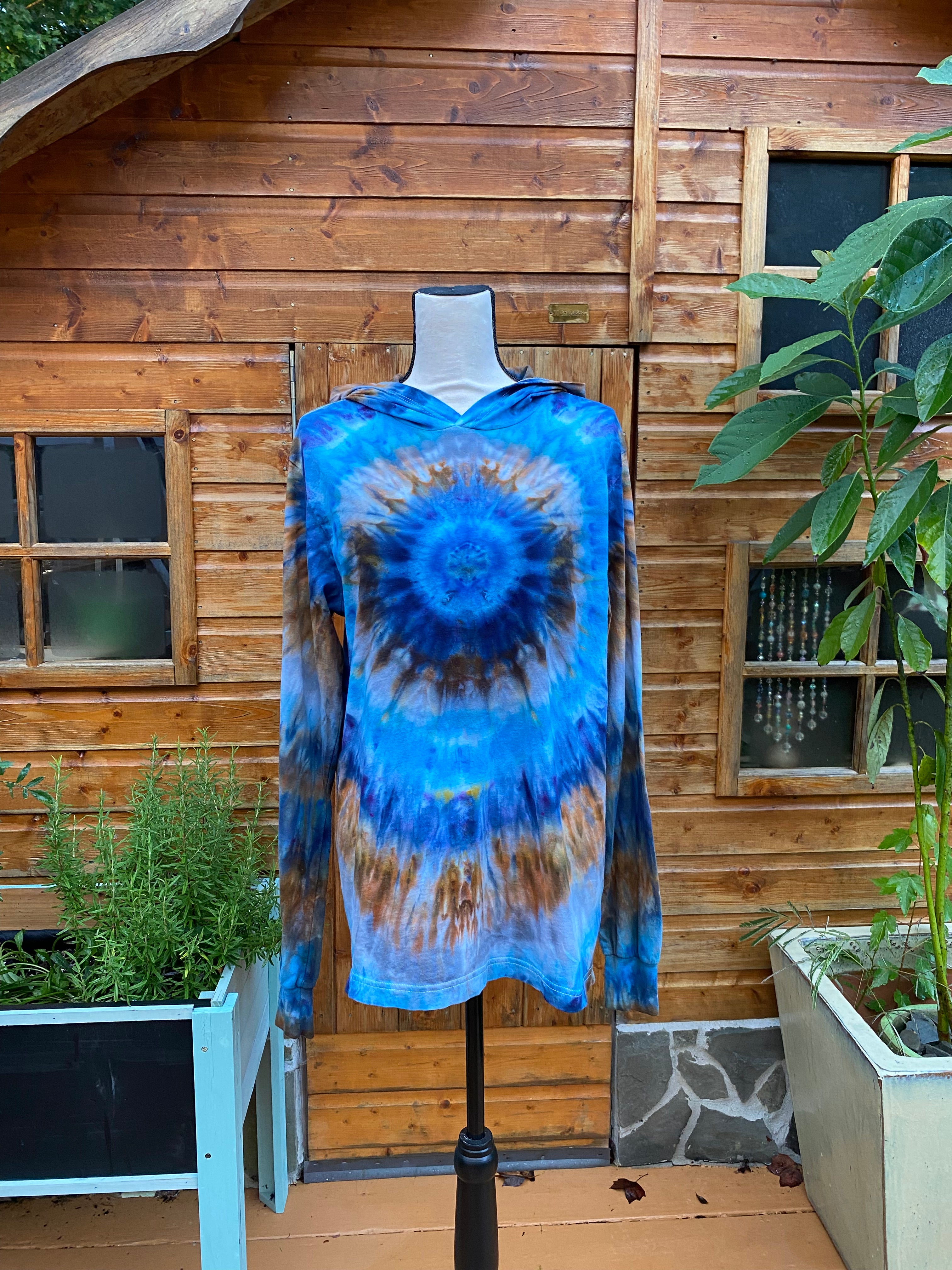 Tie-Dye Long-Sleeved Hooded T-Shirt (Blue) - Large