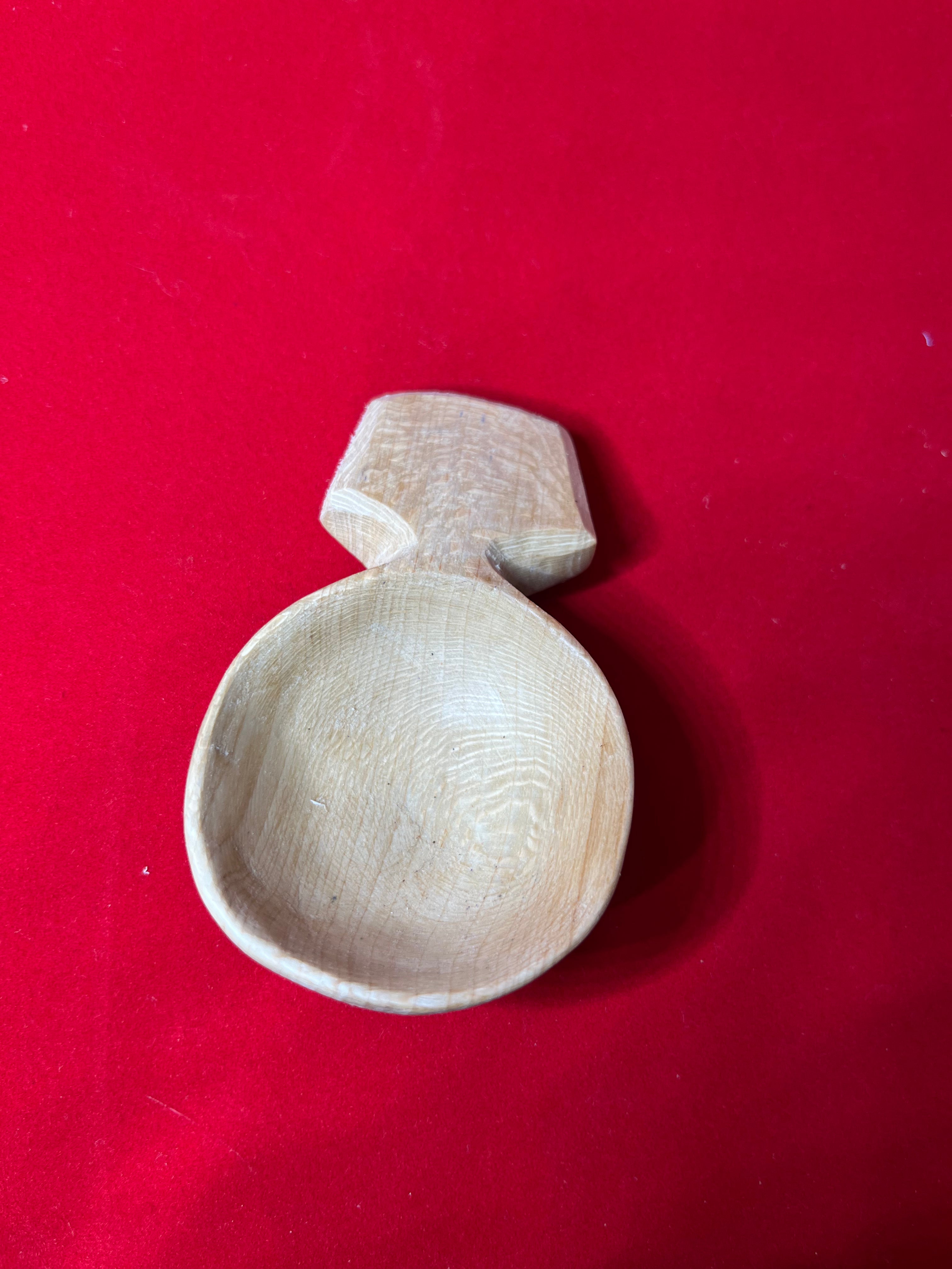 Small Round Sycamore Coffee Scoop