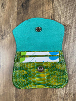 Load image into Gallery viewer, Handmade Crocodile-Embossed Patent Leather Wallet - 3"x5"
